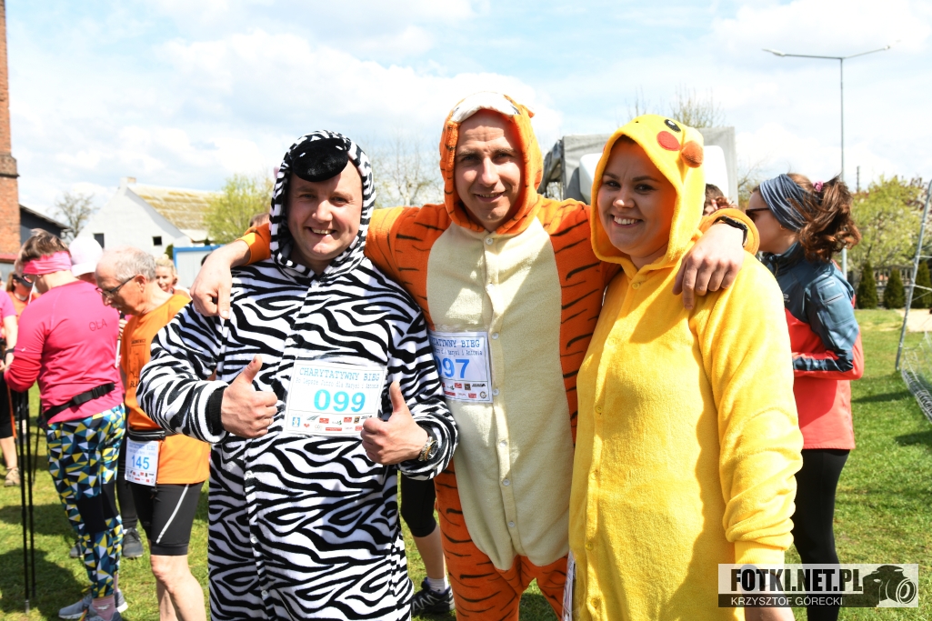2022.04.24 - BIEG CHARYTATYWNY PO LEPSZE JUTRO DLA MARYSI I ANTOSIA - cz. 2 i 3