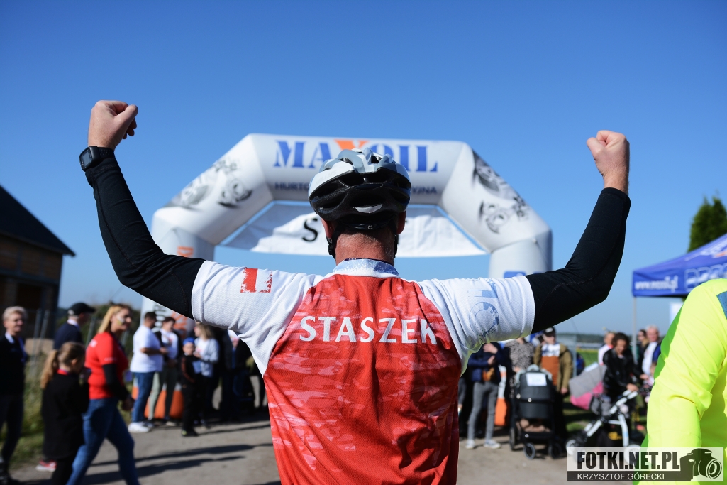 2021.10.10 - CHOBIENICKI CHARYTATYWNY MARSZOBIEG DLA MAI - cz. 2